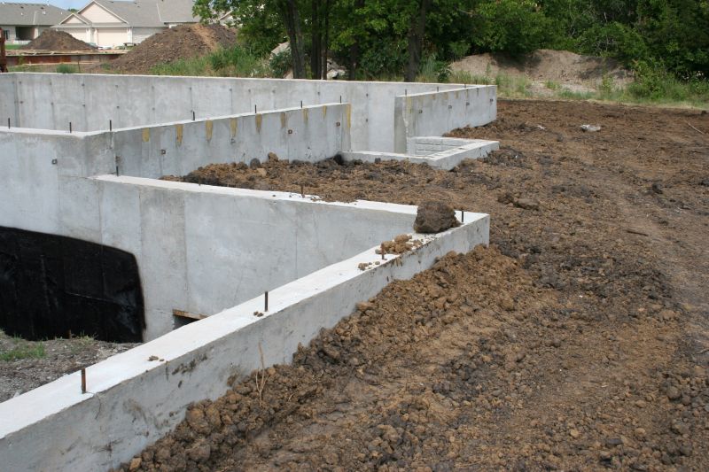Foundation Wall Pouring in Decatur, TN